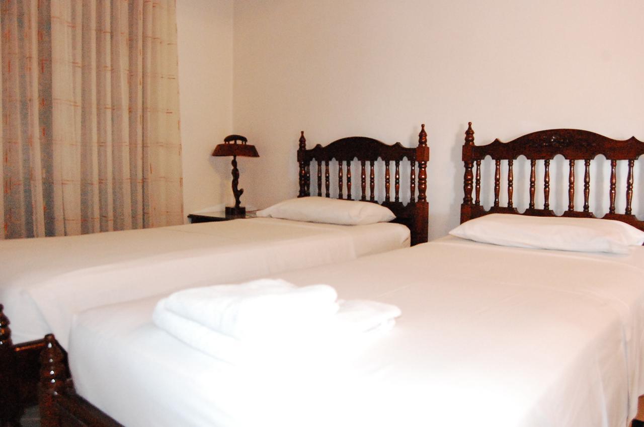 Hotel Bavaria Асунсион Екстериор снимка